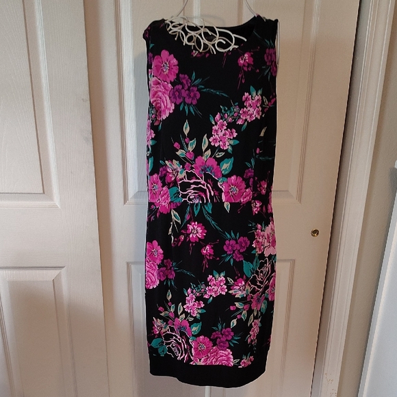 Covington Dresses & Skirts - Covington Black and Pink Floral Midi Dress